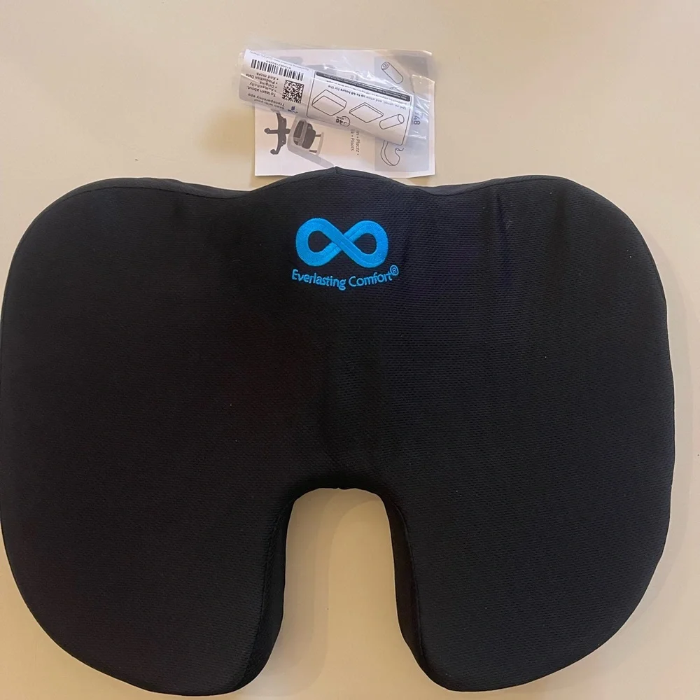 Everlasting Comfort Doctor Recommended Memory Foam Seat Cushion for Office Chair